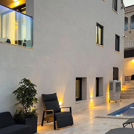 Awesome In With Sauna Apartment Korcula Town